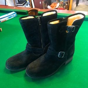 UGG Australia CHANEY Black Boots Women’s Size 10
